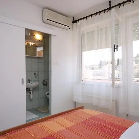 Double Room Mali Losinj 2486D 3*