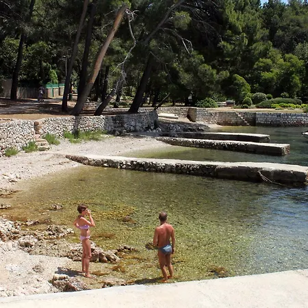 Double Room Mali Losinj 2486D 3*